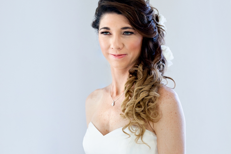 Simple portrait of a bride at Estuary Hotel, Port Edward.